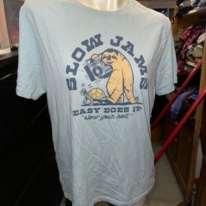 Old navy medium shirt